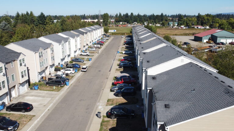 Commercial Finished Asphalt Shingles