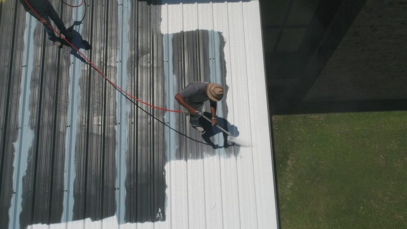 How to Choose a Good Commercial Roofing Contractor