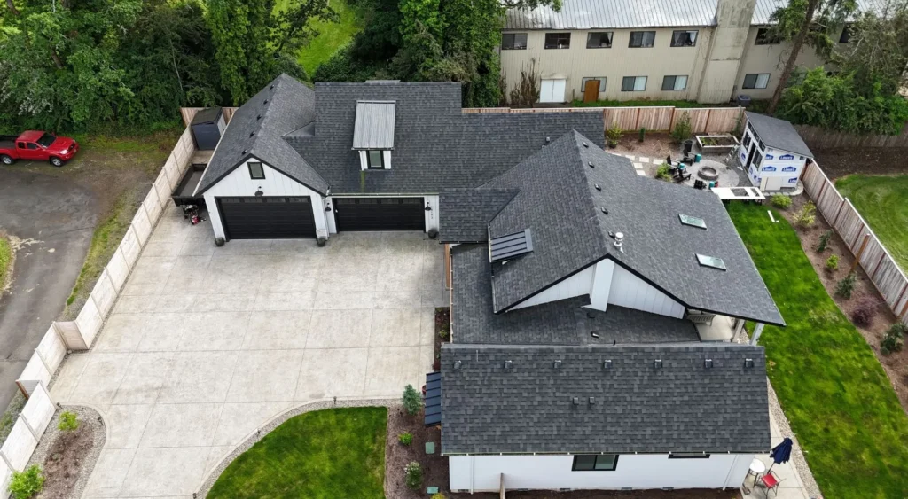milwaukie oregon roofing contractor
