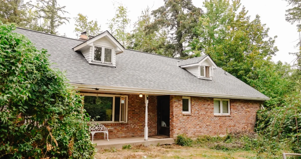 woodburn roofing company